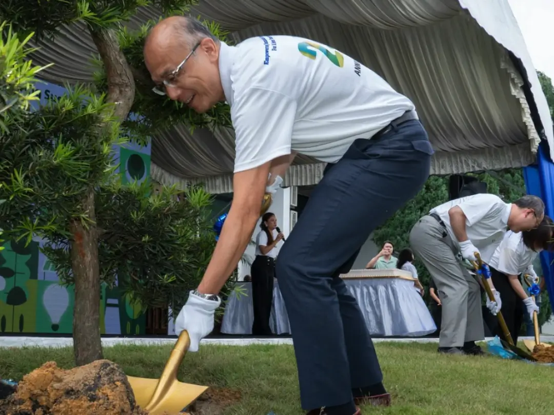 HOYA Electronics sustainability initiatives
